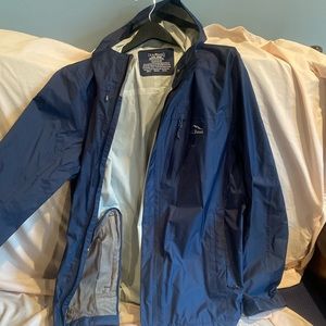 LL Bean rain jacket xxl -NEW